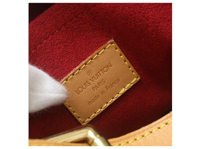 Louis Vuitton Croissant Monogram Canvas MM Marrone - vista 4