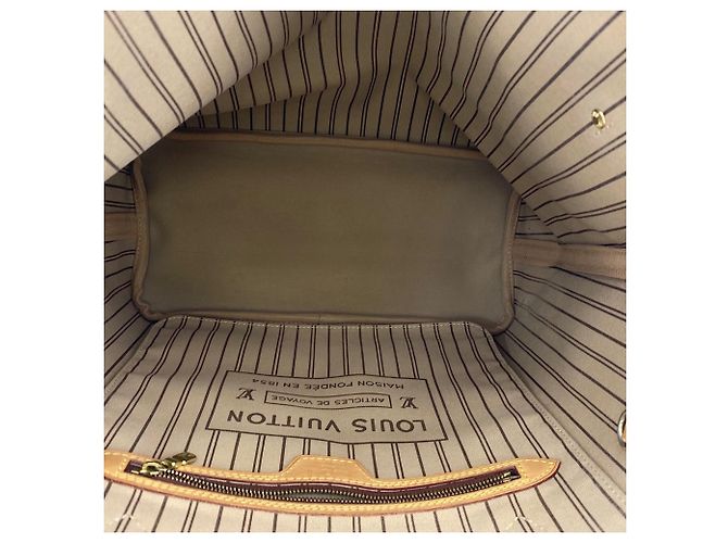 Borsa Tote Louis Vuitton Neverfull MM in marrone - vista 10