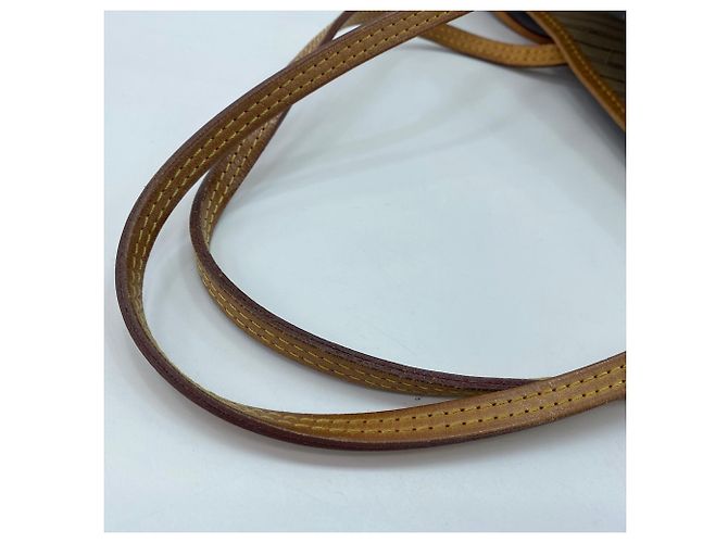 Borsa Tote Louis Vuitton Neverfull MM in marrone - vista 9