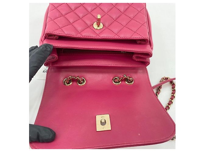 Borsa a tracolla Chanel Matelassé in rosa - vista 10