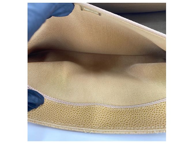 Borsa Tote Chanel Matelassé in Beige - vista 14