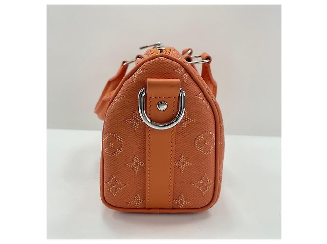 Borsa Louis Vuitton Keepall Bandoulière 25 Arancione - vista 4