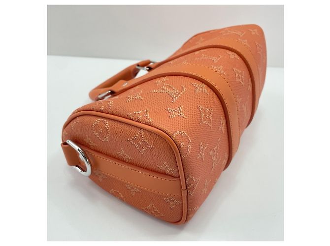 Borsa Louis Vuitton Keepall Bandoulière 25 Arancione - vista 7
