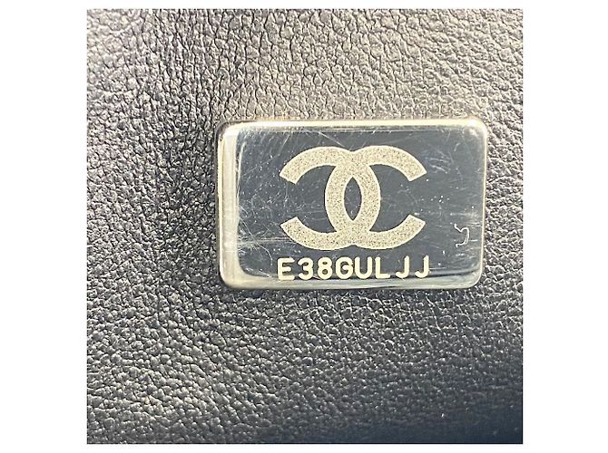 Borsa a tracolla Chanel Matelassé 23 Nero - vista 20
