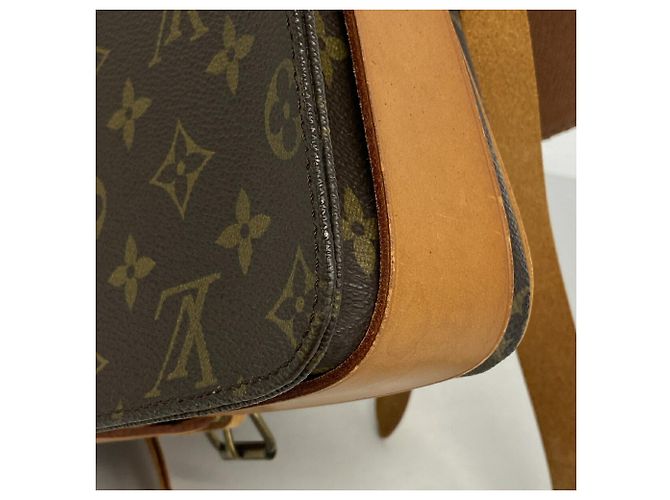 Bolso de hombro Louis Vuitton Monogram Cartouchiere GM Castaño - vista 11