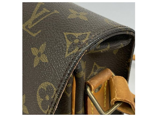 Bolso de hombro Louis Vuitton Monogram Cartouchiere GM Castaño - vista 12