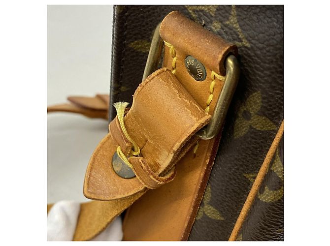 Bolso de hombro Louis Vuitton Monogram Cartouchiere GM Castaño - vista 8