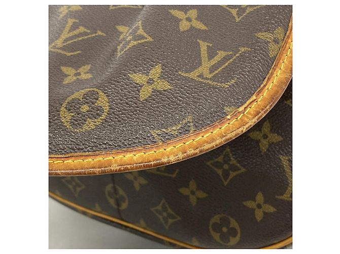 Borsa a tracolla Louis Vuitton Monogram Menilmontant PM Marrone - vista 9