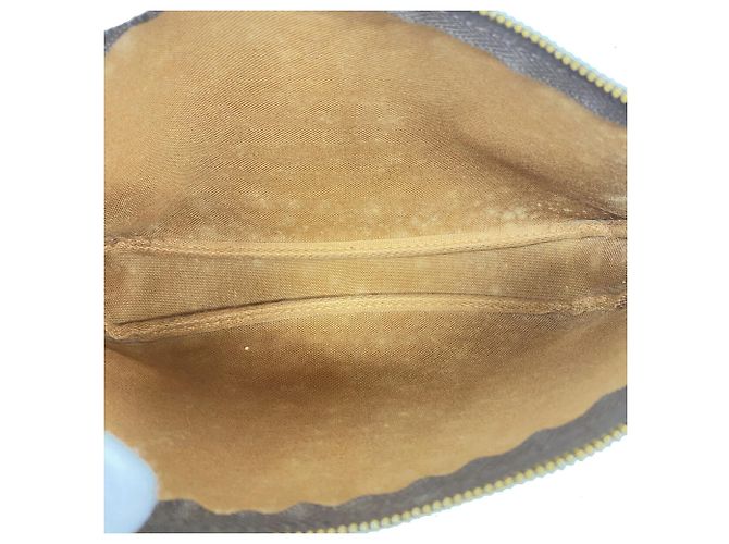 Louis Vuitton Monogram Pochette Accessoires Pouch Marrone - vista 4