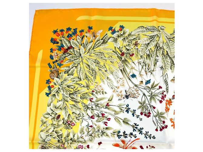 Hermès Hermes Carre 90 La Prairie Silk Scarf, Orange Arancione - vista 14