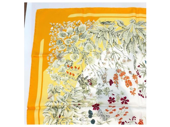 Hermès Hermes Carre 90 La Prairie Silk Scarf, Orange Arancione - vista 18