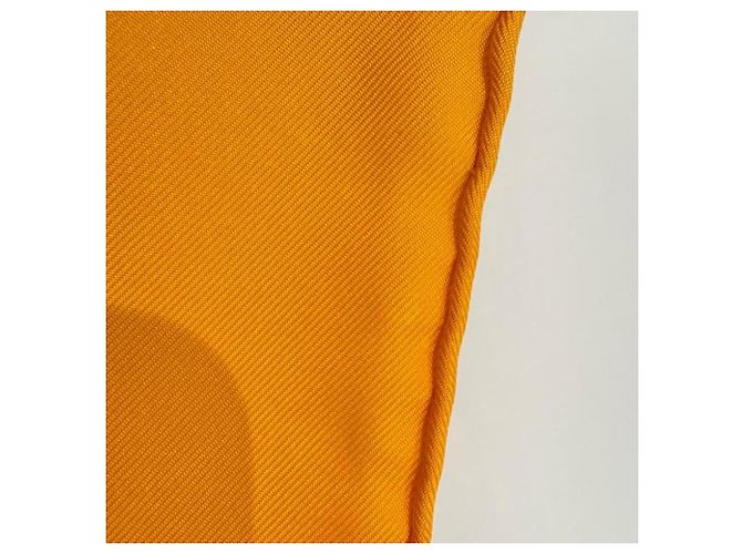 Hermès Hermes Carre 90 La Prairie Silk Scarf, Orange Arancione - vista 9