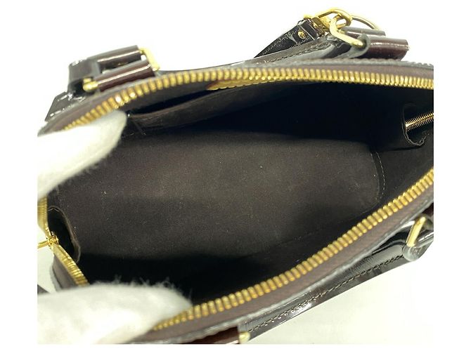 Borsa Louis Vuitton Alma BB Vernis Bordò - vista 4