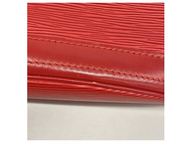 Borsa Tote Louis Vuitton Epi Bucket PM Rosso - vista 11