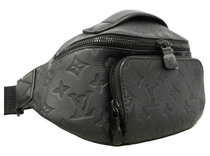 Sac banane Louis Vuitton Monogram Shadow Rush Noir - vue 2