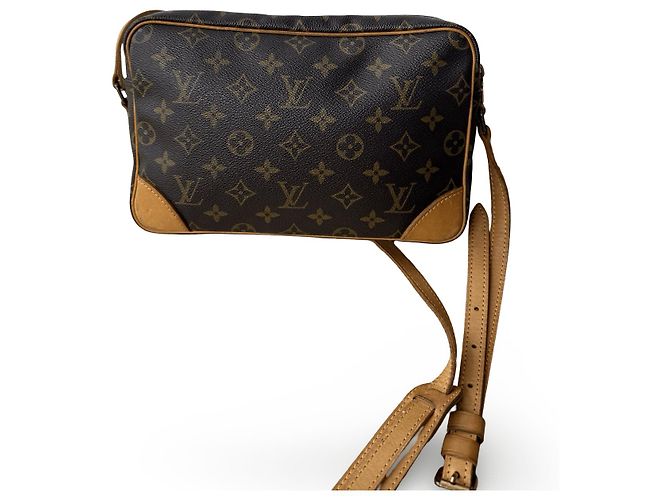 Louis Vuitton Trocadero 25 - vista 3