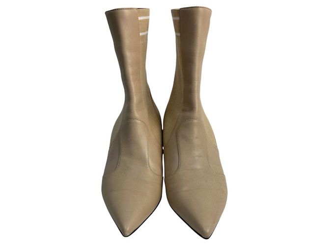 Fendi beige Stiefeletten mit Stretch-Strick-Einsatz Sz.38 Gebraucht - Ansicht 3