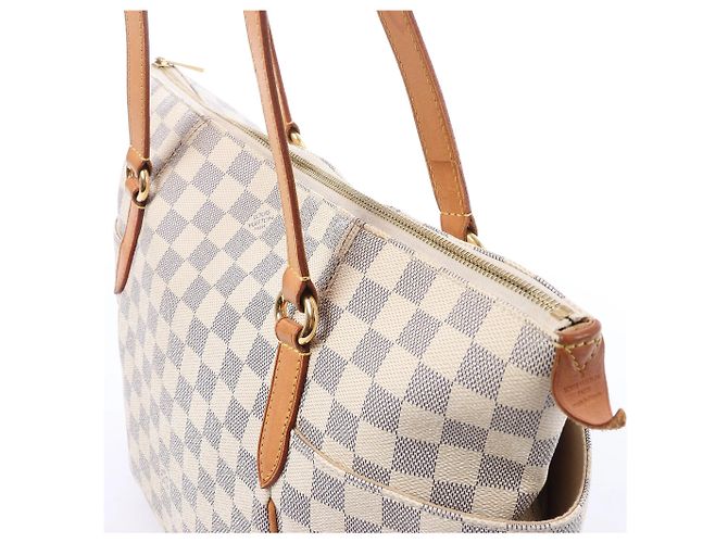 Borsa a tracolla Louis Vuitton Totally MM Damier Azur in Beige N51262 - vista 5