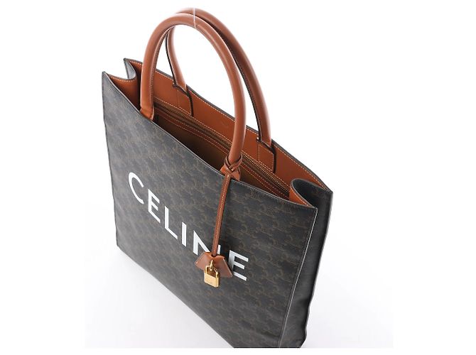Céline Borsa a mano Celine Triomphe Vertical Cabas Large PVC x Leather in Nero x Marrone - vista 3