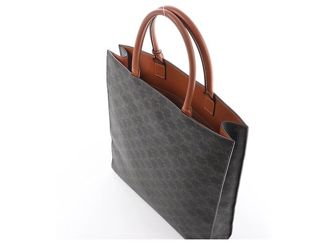 Céline Borsa a mano Celine Triomphe Vertical Cabas Large PVC x Leather in Nero x Marrone - vista 5