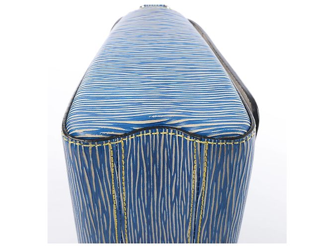 Borsa a tracolla Louis Vuitton Twist MM in pelle Epi Blu M50271 Beige - vista 9