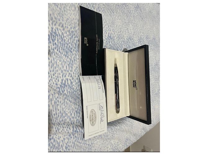 Stylo bille Montblanc Meisterstück Classique Noir - vue 5
