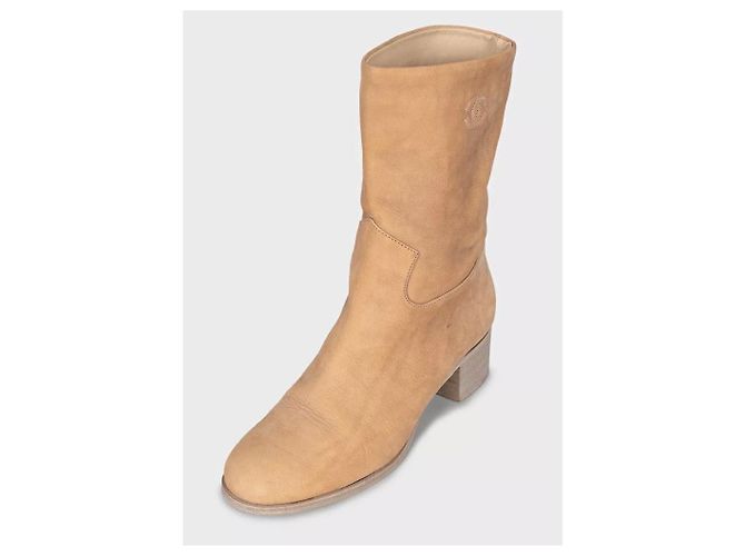 Chanel Brown Leather Heeled Ankle Boots - Size 38.5 Pre-owned - view 3
