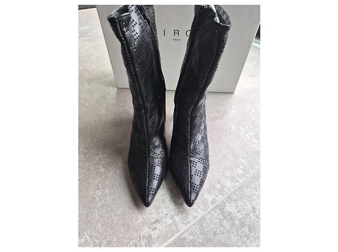 Botas Iro de cuero negro perforado - vista 6