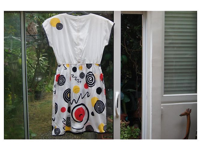 Vestido de verano de algodón Louis Féraud estampado gráfico Negro Blanco Roja Amarillo - vista 2