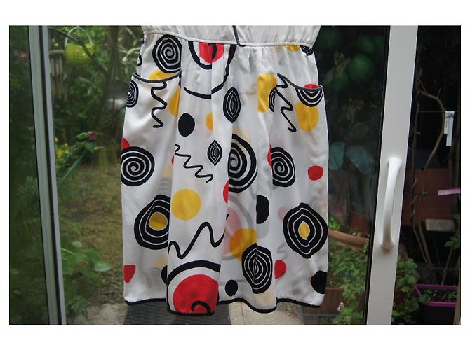 Vestido de verano de algodón Louis Féraud estampado gráfico Negro Blanco Roja Amarillo - vista 4