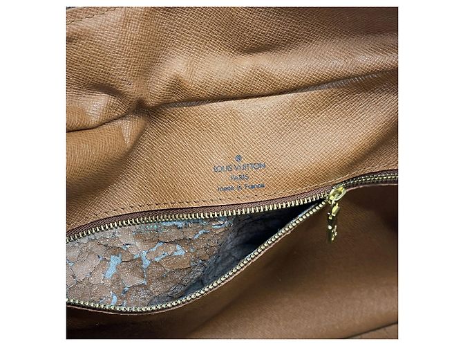 Borsa a tracolla Louis Vuitton Monogram Boulogne 35 Marrone - vista 5