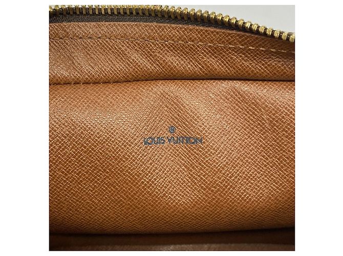 Borsa a tracolla Louis Vuitton Monogram Saint Germain 24 Marrone - vista 5