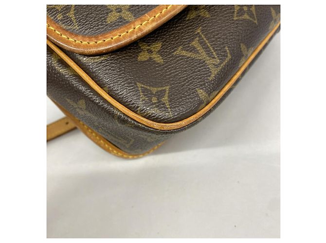 Bolsa de Ombro Louis Vuitton Monogram Sologne Marrom - vista 11