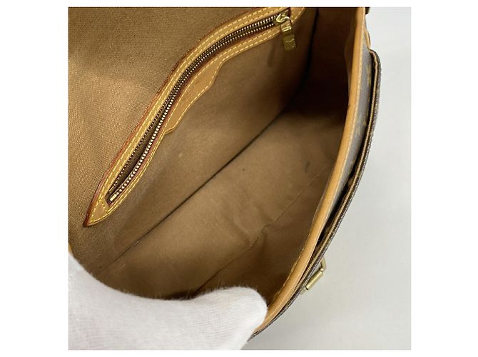 Bolsa de Ombro Louis Vuitton Monogram Sologne Marrom - vista 4