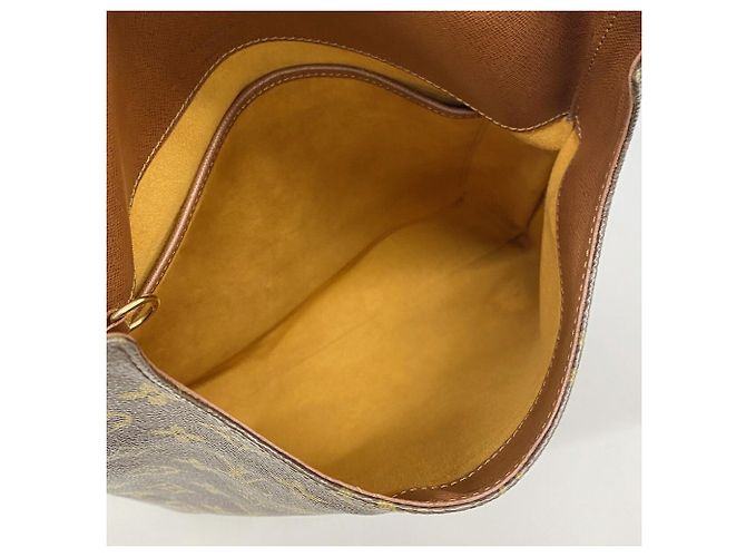 Borsa a tracolla Louis Vuitton Monogram Musette Marrone - vista 4
