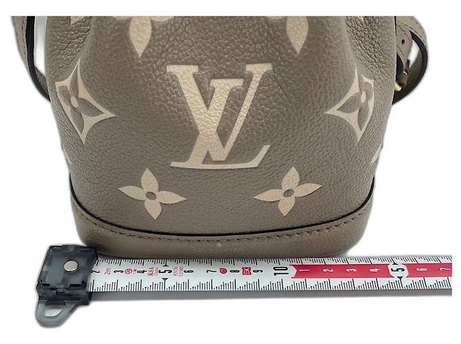 Louis Vuitton Nano Noe Schultertasche Beige - Ansicht 3