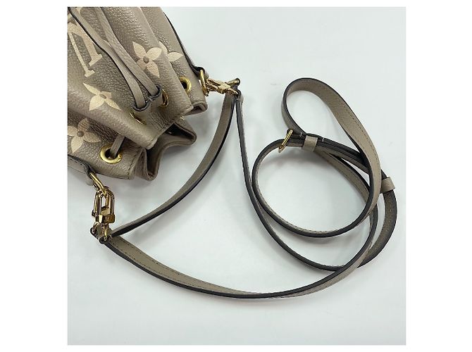Louis Vuitton Nano Noe Schultertasche Beige - Ansicht 9