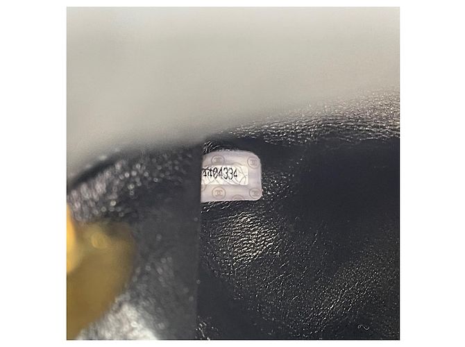 Borsa a mano Chanel Matelassé Medium in nero - vista 11