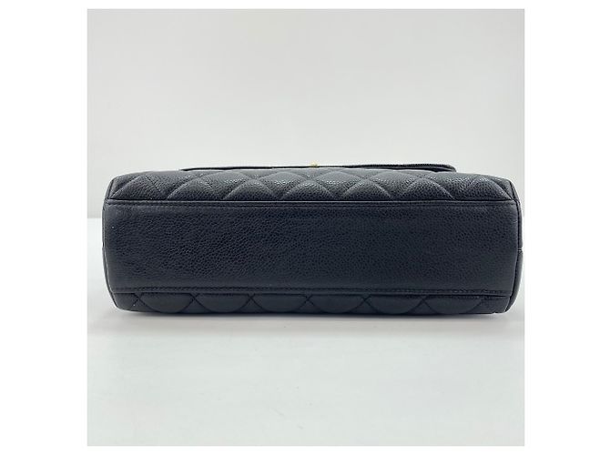 Borsa a mano Chanel Matelassé Medium in nero - vista 5