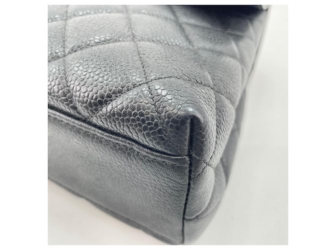 Borsa a mano Chanel Matelassé Medium in nero - vista 6