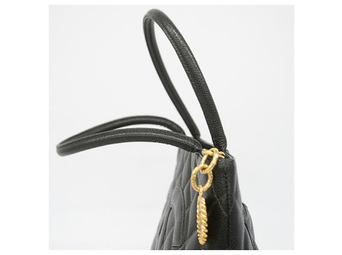 Timeless Borsa Tote Chanel in vitello martellato nero - vista 10