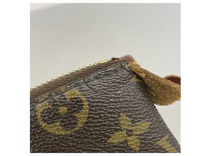 Saco Tote Louis Vuitton Monogram Totally PM Marrom - vista 11
