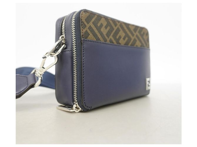 Borsa a tracolla Fendi Zucca in pelle Cachi Blu navy - vista 2