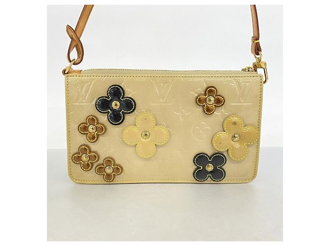 Pouch Louis Vuitton Vernis Flower Lexington Beige - vista 11