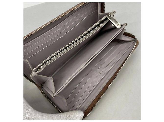 Cartera Zippy Louis Vuitton Mahina Rosa - vista 3