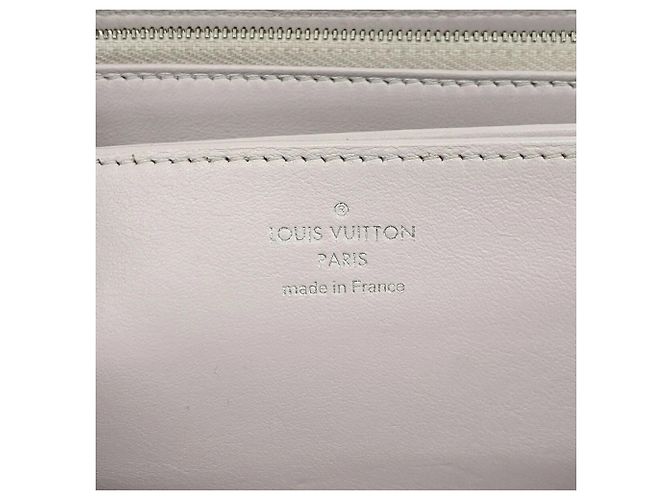 Cartera Zippy Louis Vuitton Mahina Rosa - vista 4