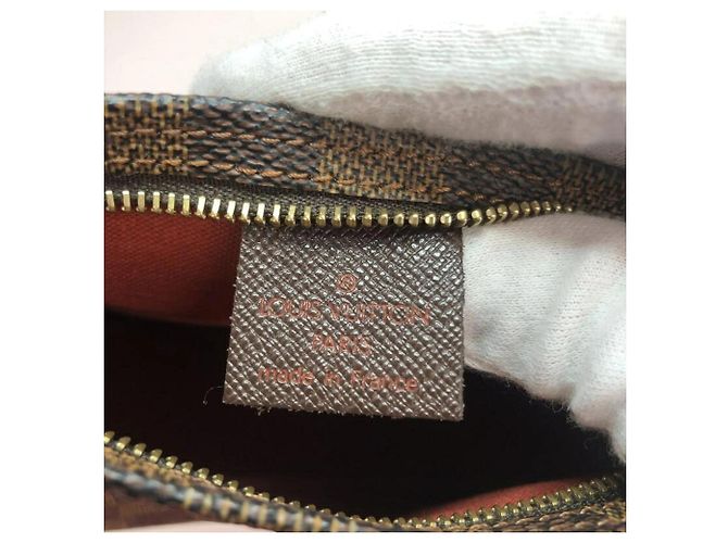 Beauty case Louis Vuitton Damier Marrone Damier ebene - vista 6