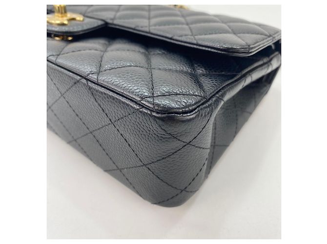 Borsa a tracolla Chanel Matelassé 25 Nero - vista 6