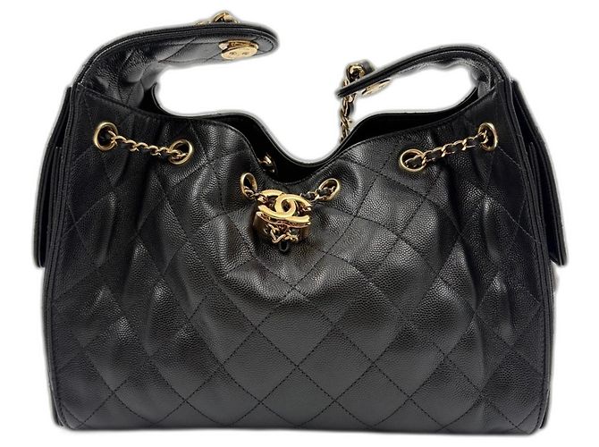 Borsa a mano piccola CHANEL Matelassé in nero - vista 2