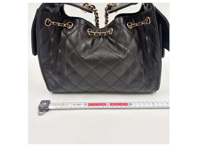 Borsa a mano piccola CHANEL Matelassé in nero - vista 4
